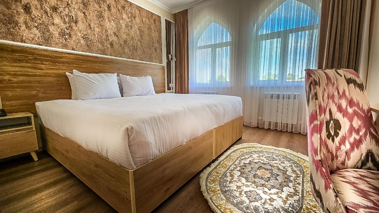 Hotel Bankir ヒヴァ エクステリア 写真