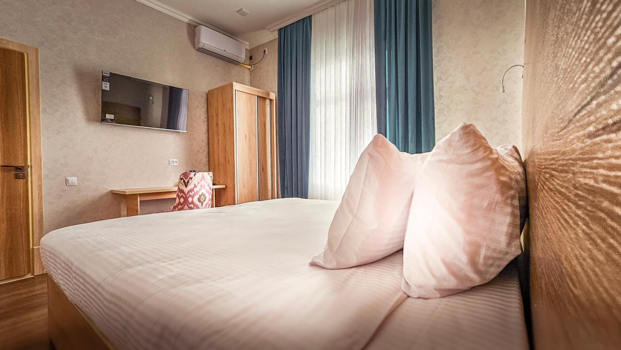Hotel Bankir ヒヴァ エクステリア 写真